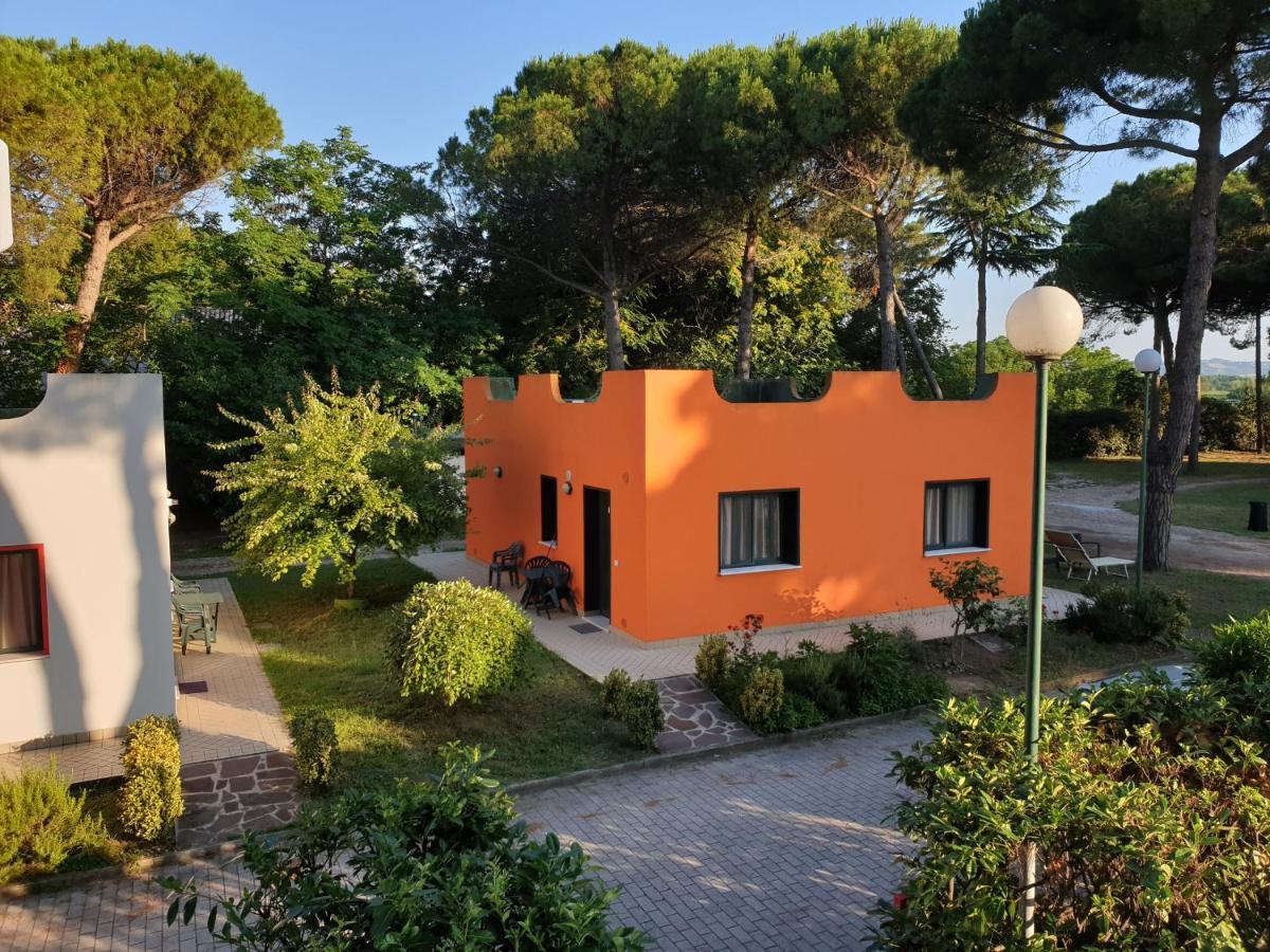 Villaggio Mithos Misano Adriatico Ngoại thất bức ảnh